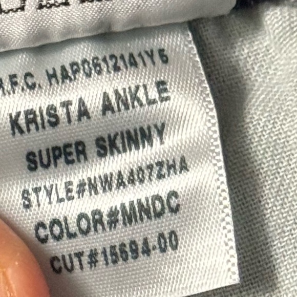 NWT HUDSON KRISTA CROP SUPER SKINNY JEANS WOMEN’S SIZE 27 COLOR MNDC - Picture 13 of 13